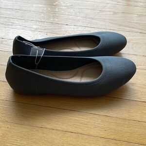 BN, Old Navy grey flats. Size 9